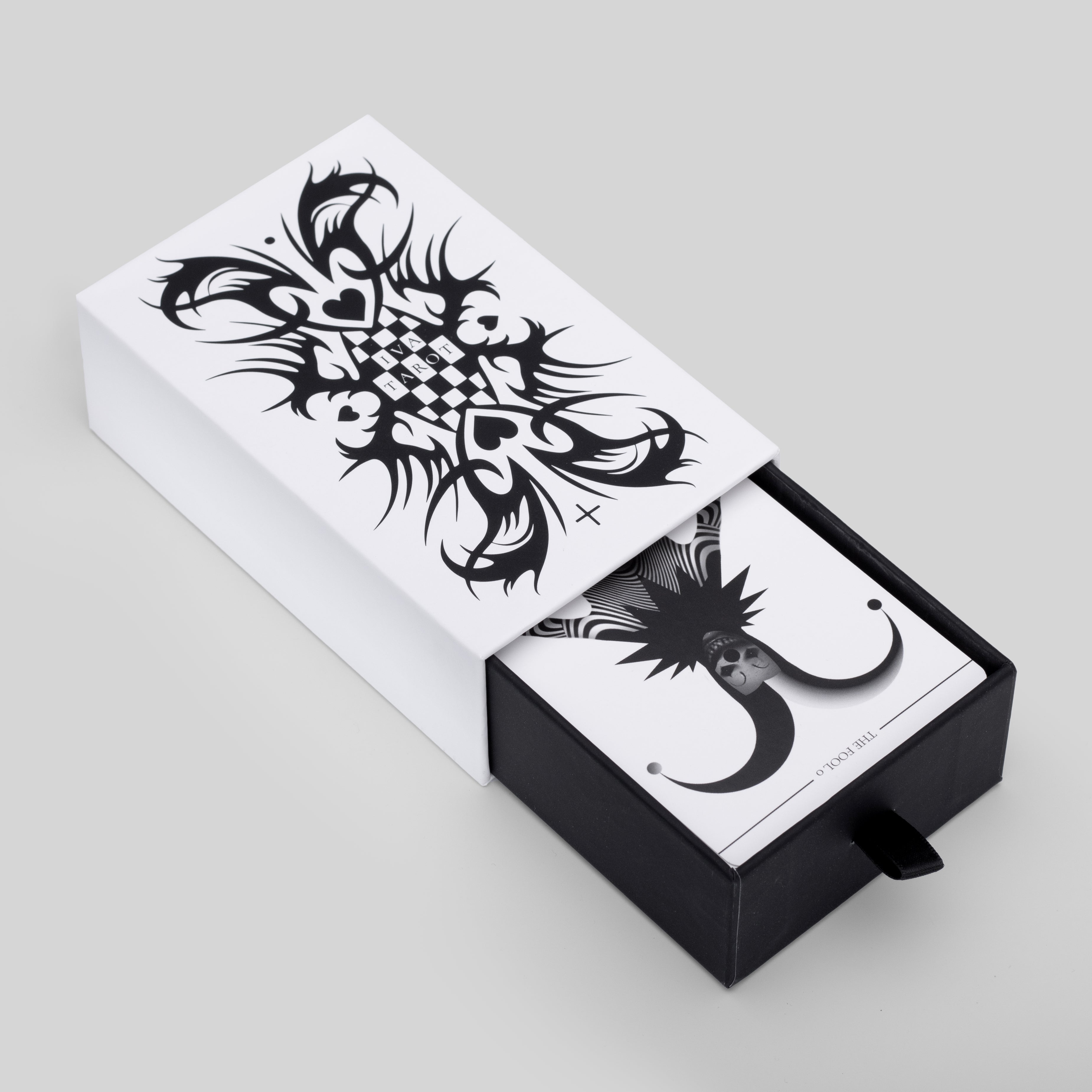 Iva Tarot